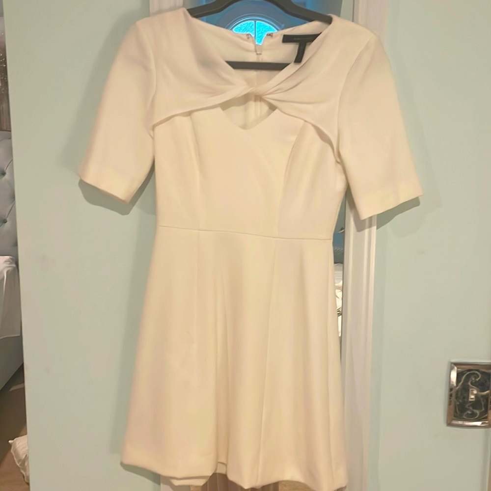 BCBG white dress with sleeves size 0